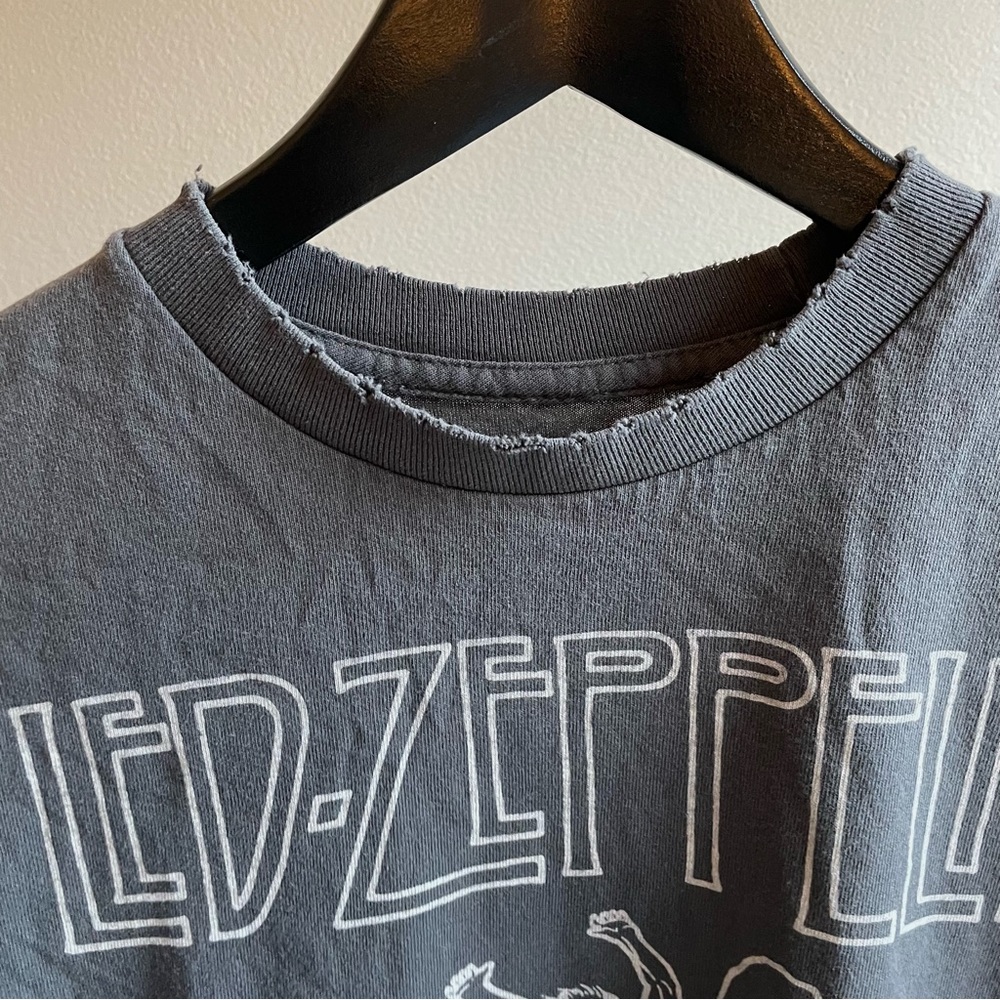 Graphic tee - Picture 2 of 2